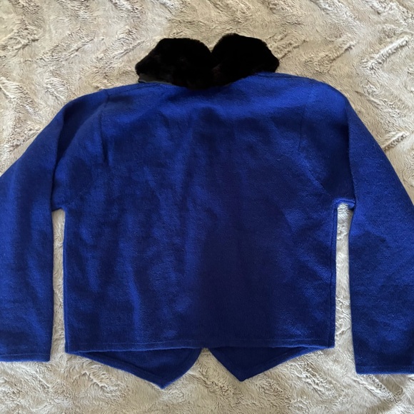 Karen Scott Cardigan with Removable Faux Fur Collar - Picture 5 of 6